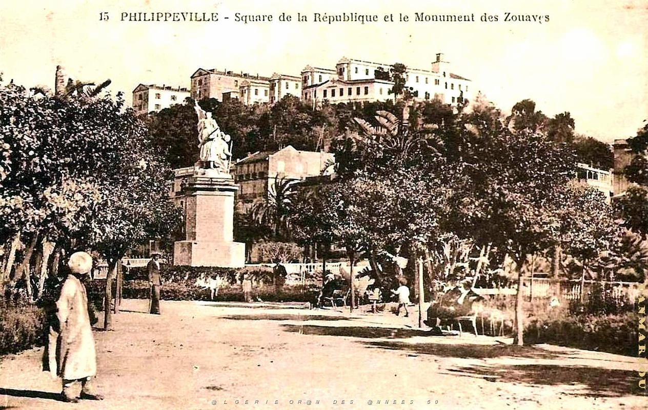 Philippeville - Square de la Republique et Monument des Zouaves.jpg